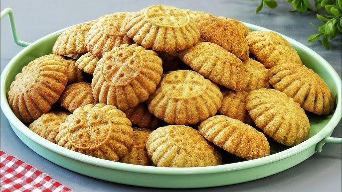 وصفه معمول بالتمر (بالطحين والسميد)